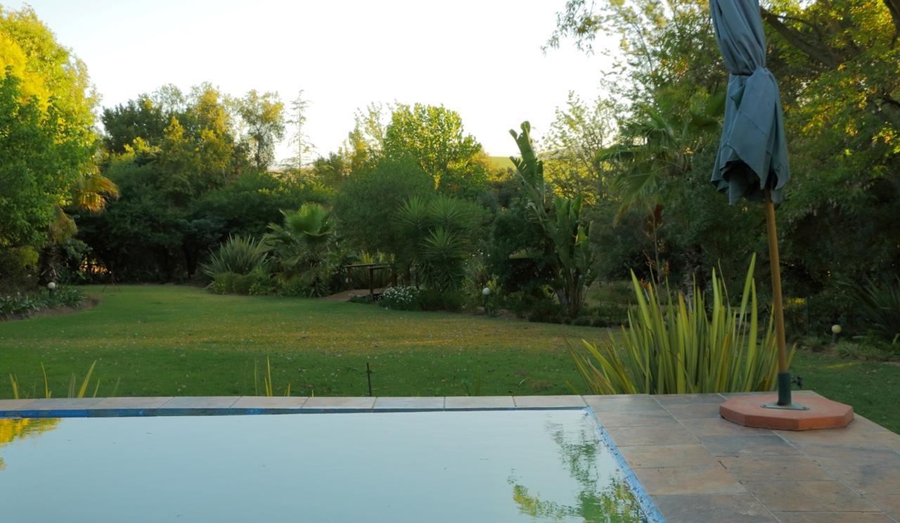 Rouana Guest Farm Hotel Stellenbosch Exterior photo